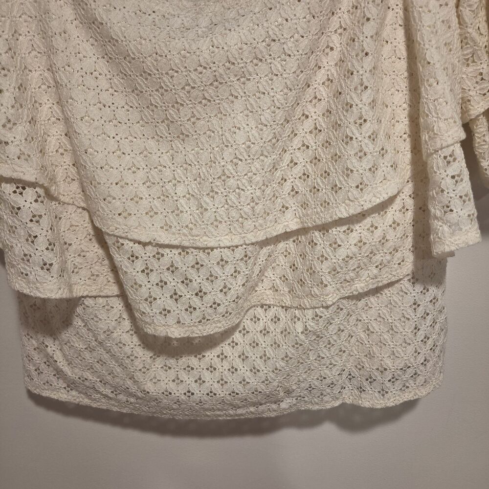 Banana Republic Sz Medium Womens Lace Off-the-Shoulder Ruffle Top Cream - Picture 4 of 12
